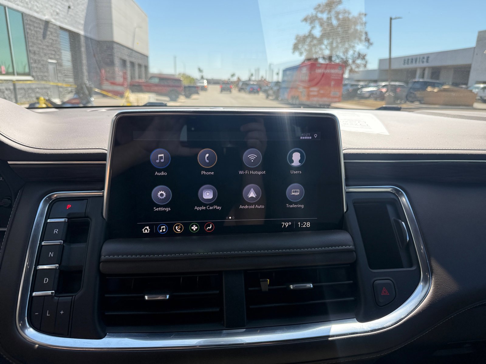 Used 2021 Chevrolet Tahoe LT w/ LT Signature Package image 23