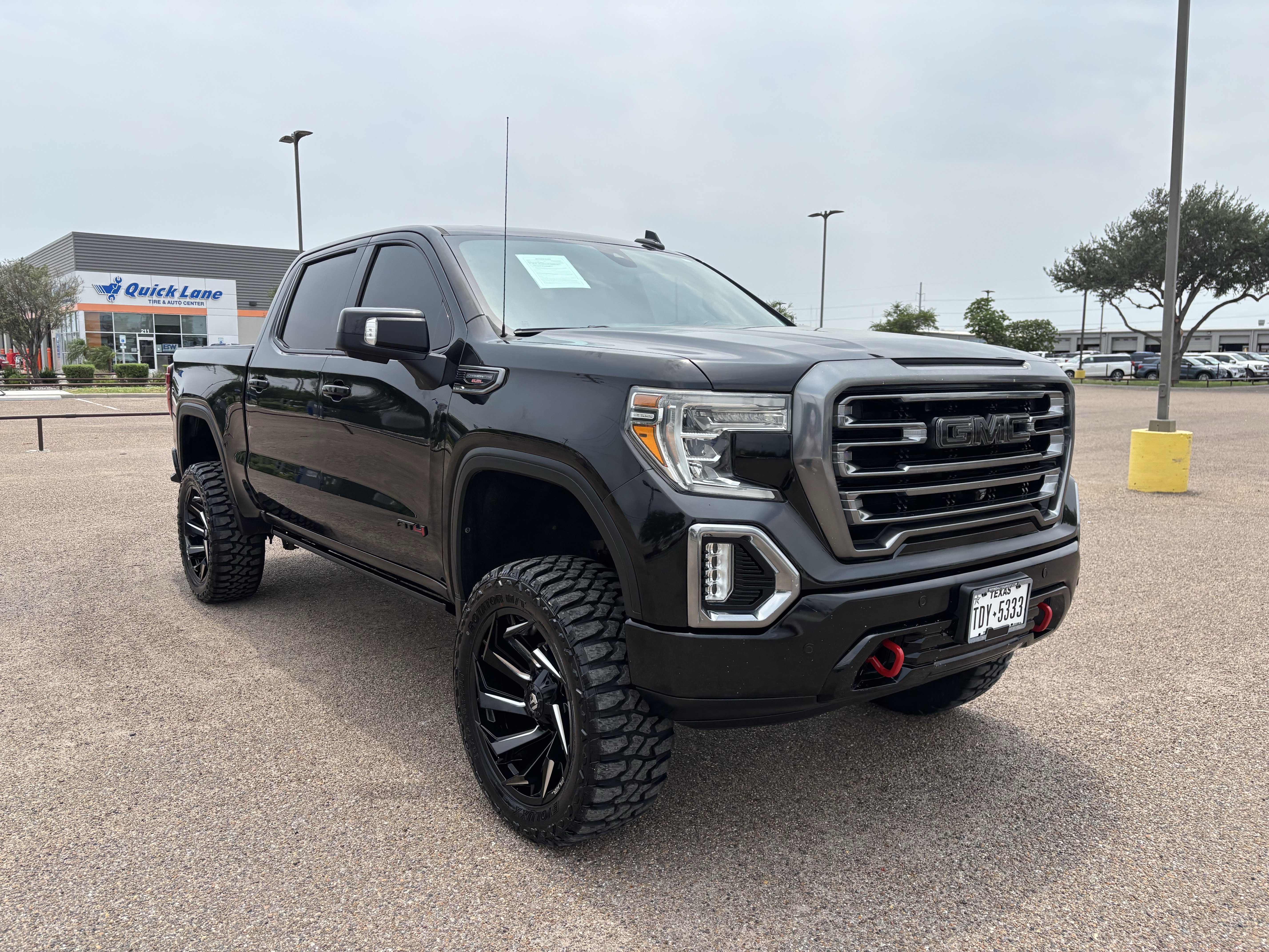 Used 2020 GMC Sierra 1500 AT4 w/ AT4 Premium Package AWD/4WD image 5