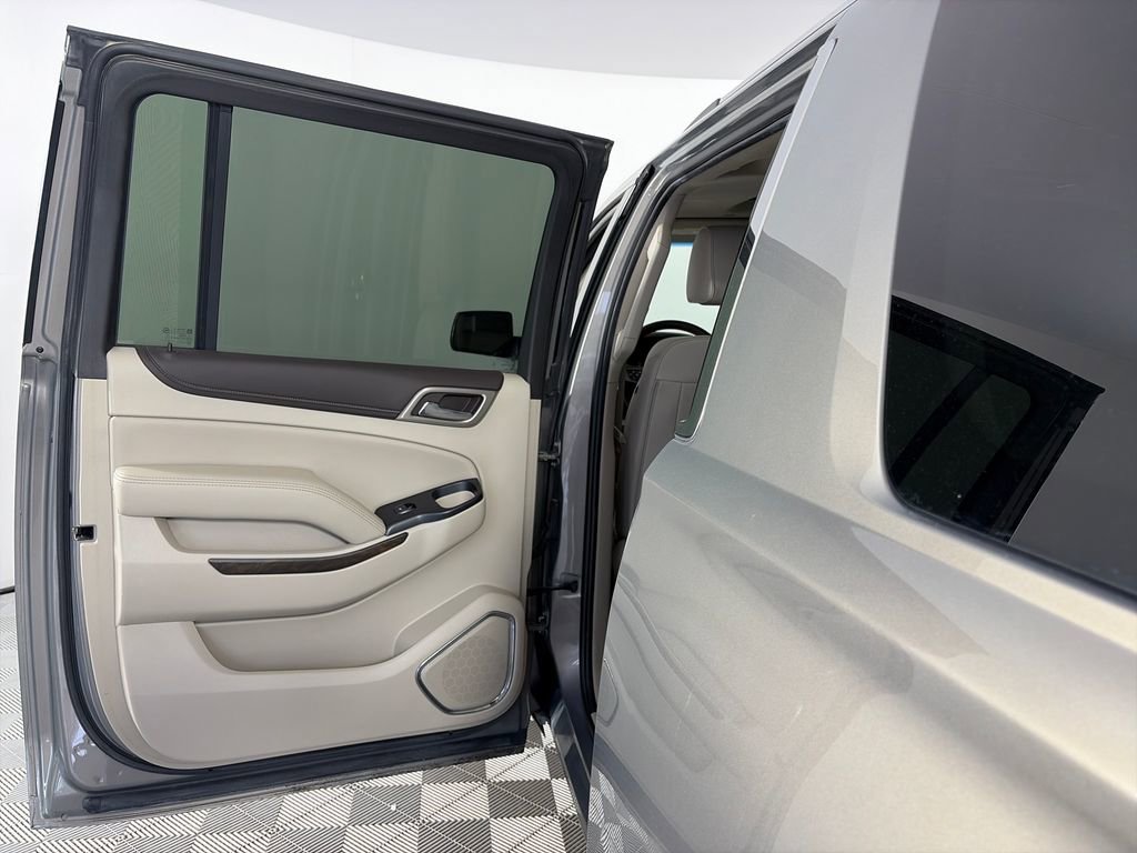Used 2019 GMC Yukon XL Denali w/ Open Road Package AWD/4WD image 12