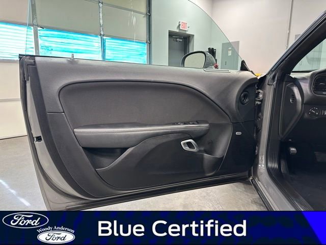 Used 2023 Dodge Challenger SXT w/ Blacktop Package image 24