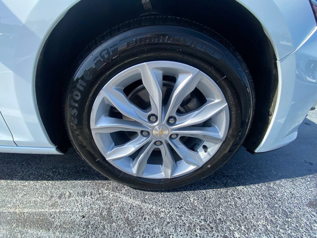 Used 2025 Chevrolet Malibu LT FWD image 29