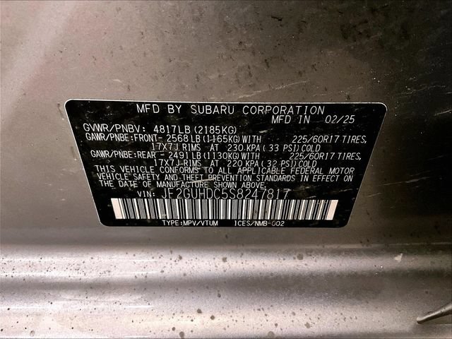 Used 2025 Subaru Crosstrek 2.5i Premium AWD/4WD image 32