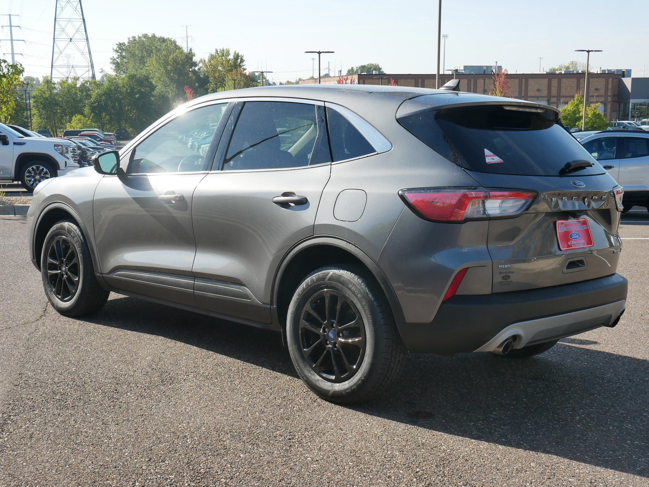 Certified 2022 Ford Escape SE w/ Convenience Package image 2