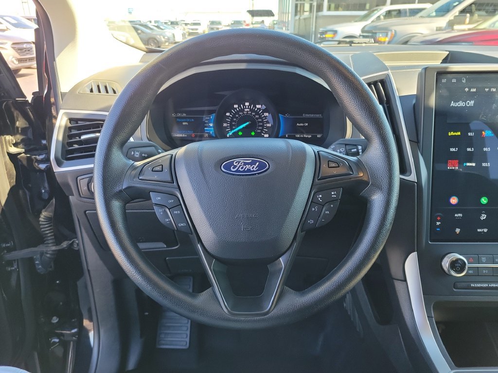 Certified 2024 Ford Edge SE w/ Black Appearance Package AWD/4WD image 23