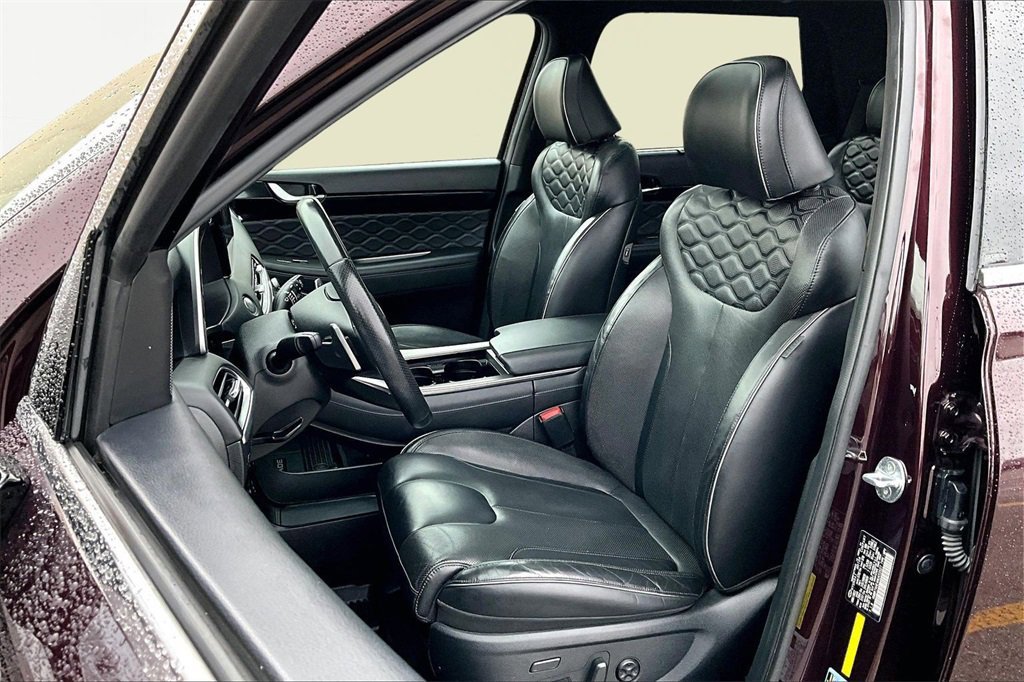 Used 2022 Hyundai Palisade Calligraphy image 25