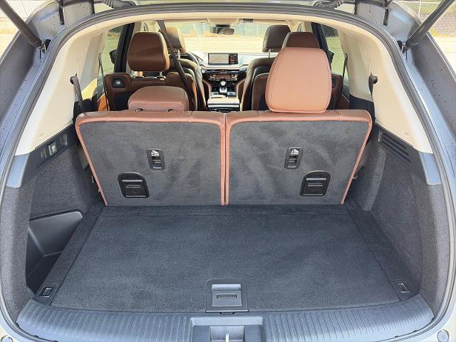 Used 2023 Acura MDX SH-AWD w/ Technology Package image 19