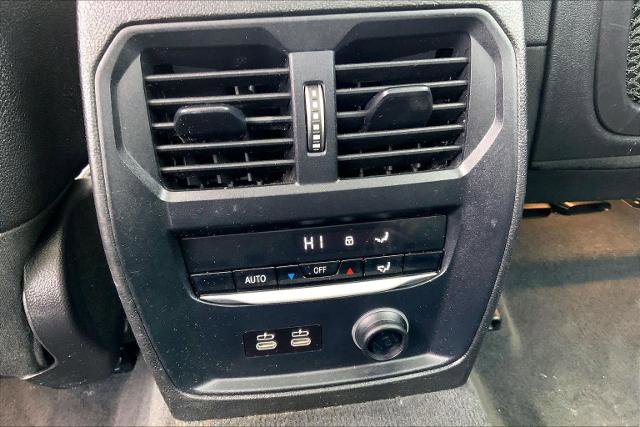 Used 2020 BMW 330i xDrive Sedan w/ Premium Package image 37