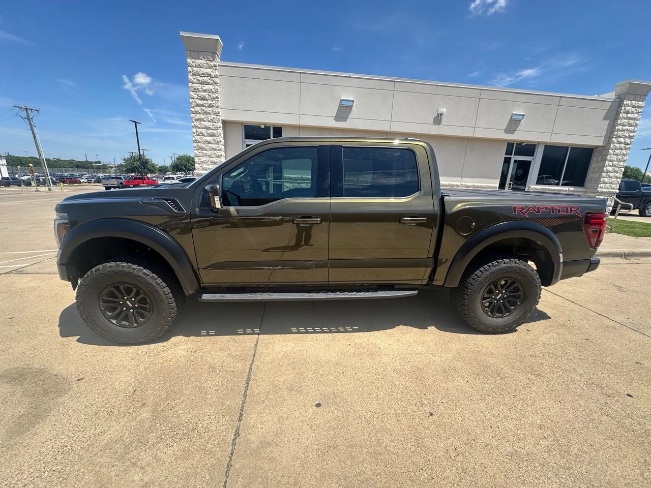Certified 2025 Ford F150 Raptor AWD/4WD image 8