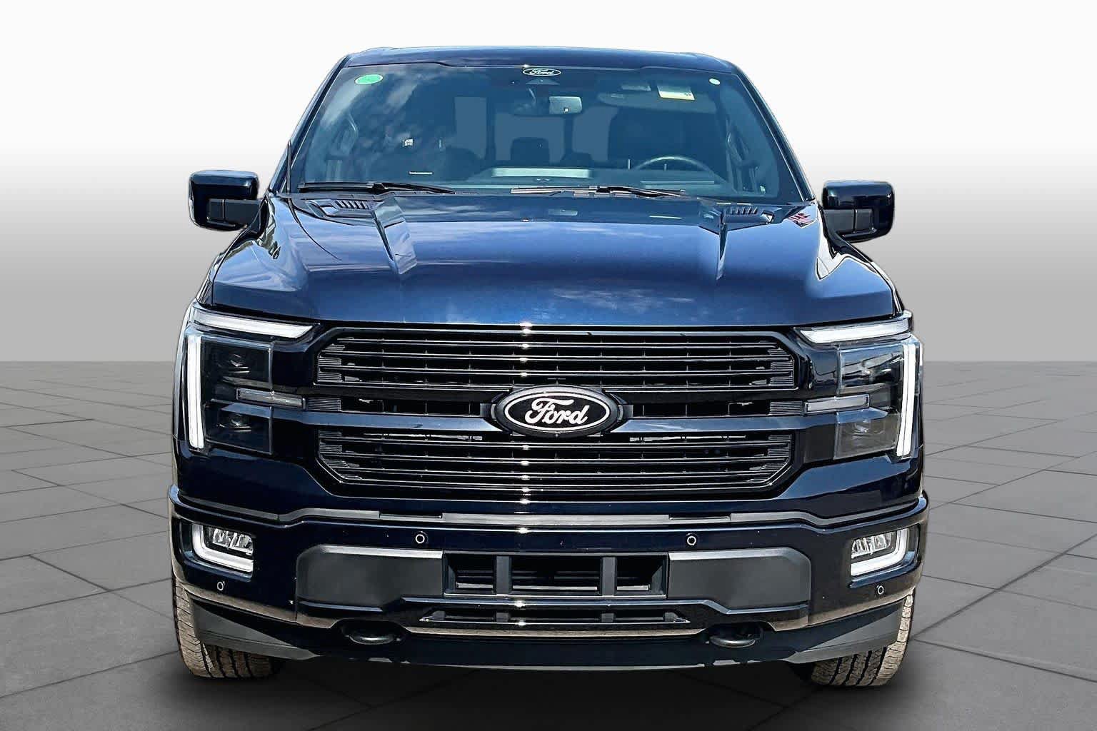 Certified 2025 Ford F150 Platinum w/ Equipment Group 702A High AWD/4WD image 3