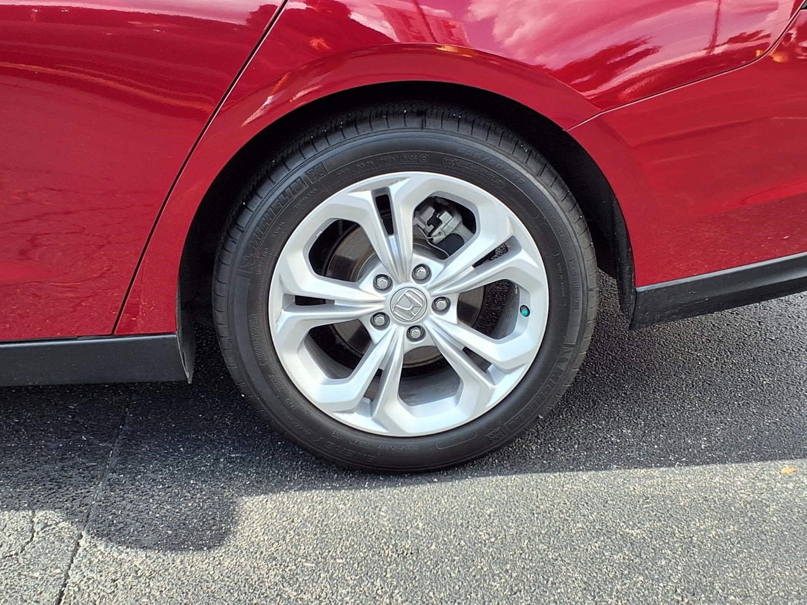 Used 2025 Honda Accord LX image 10
