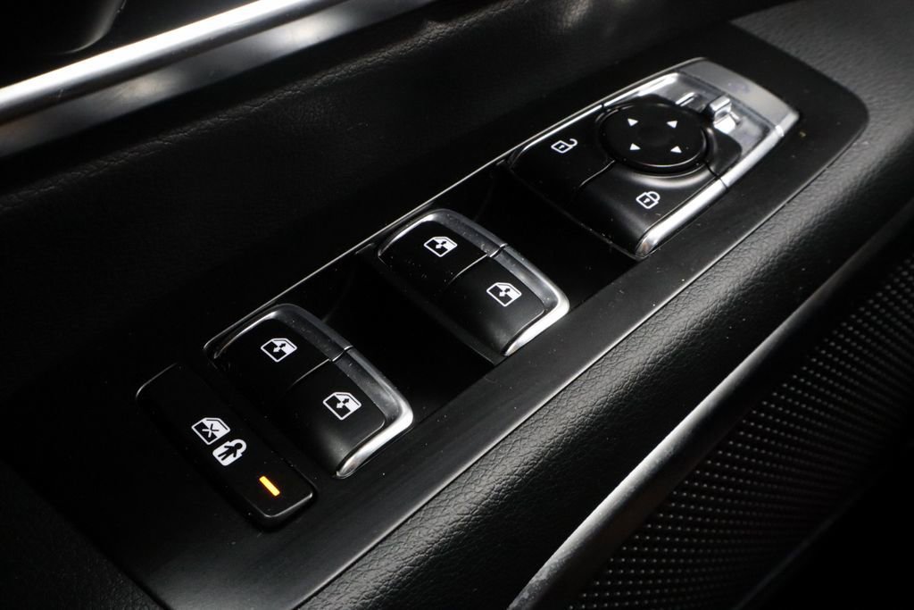 Used 2025 Kia Telluride SX Prestige X-Line image 28