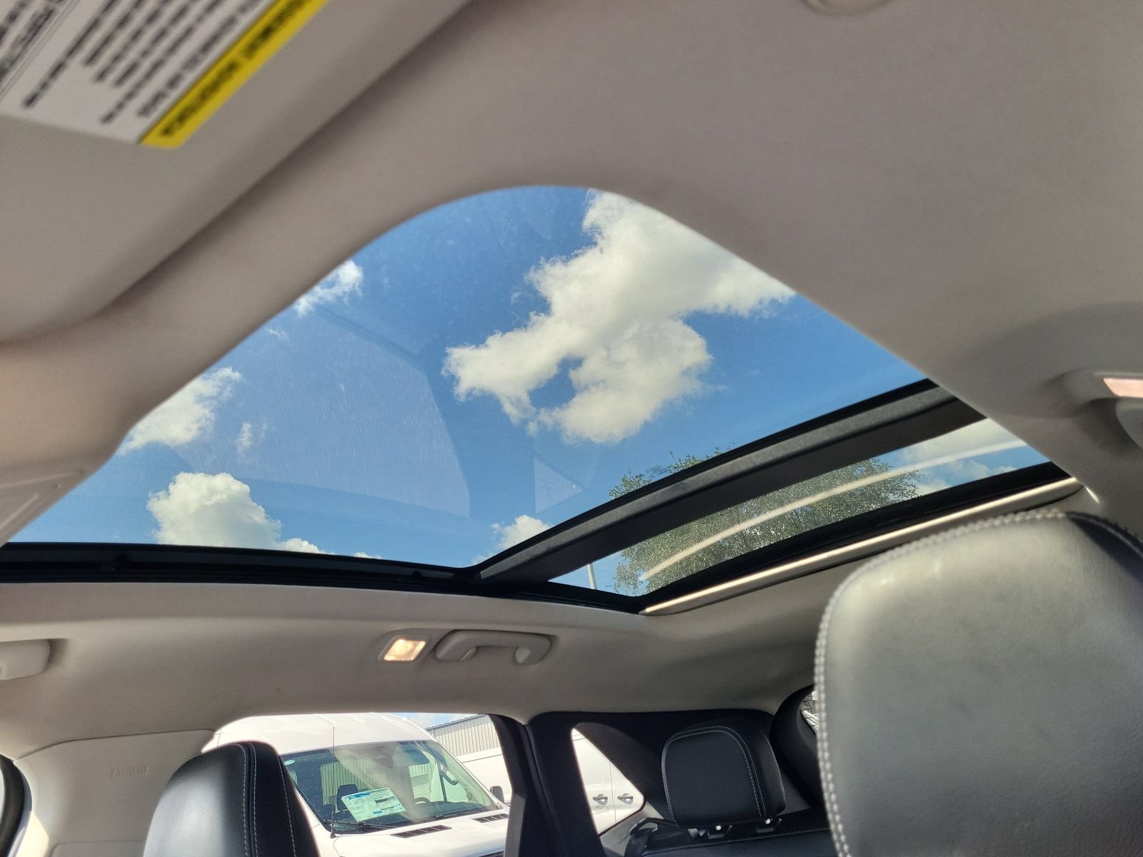 Certified 2022 Ford Escape SEL FWD image 30