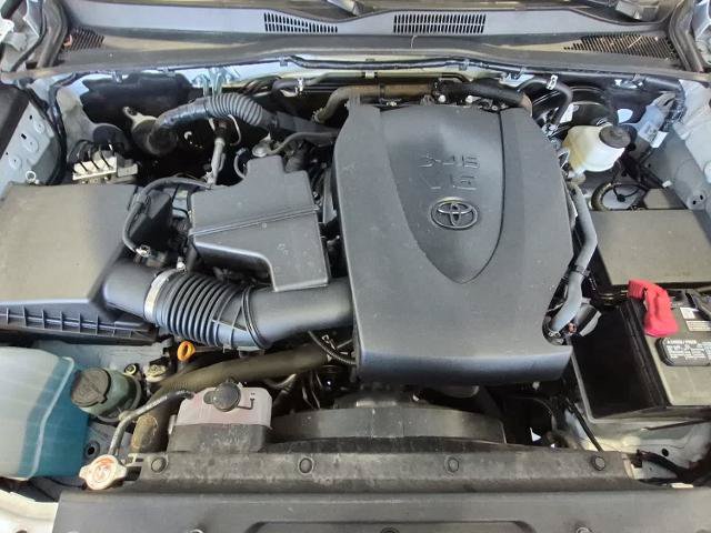 Used 2023 Toyota Tacoma SR5 AWD/4WD image 11
