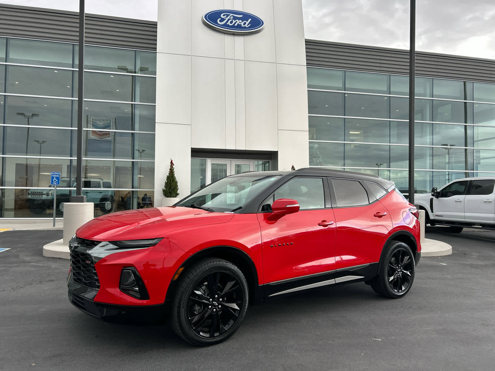 Used 2022 Chevrolet Blazer RS w/ Enhanced Convenience Package image 1