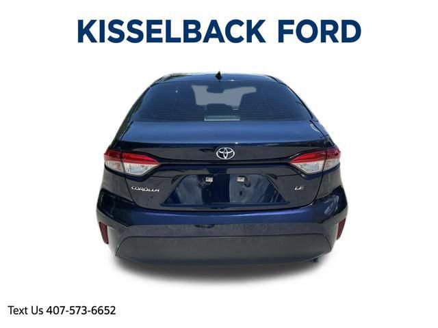 Used 2024 Toyota Corolla LE FWD image 5