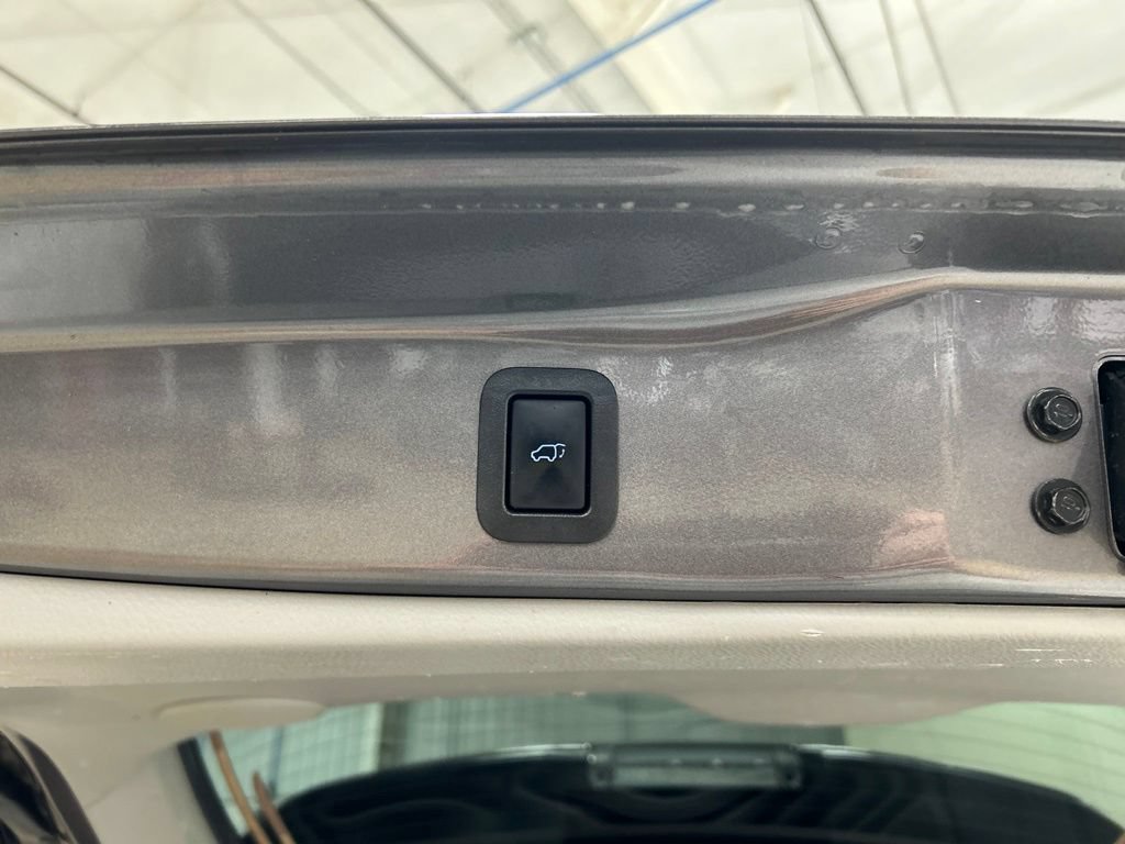 Used 2018 Toyota Highlander Limited Platinum AWD/4WD image 29