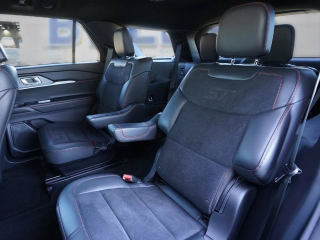 Certified 2026 Ford Explorer ST AWD/4WD image 19