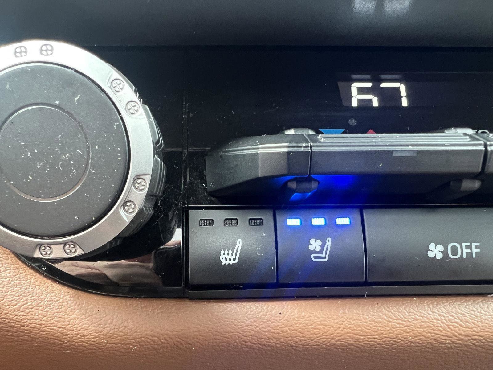 Used 2022 Toyota Tundra 1794 Edition w/ Advanced Package image 21