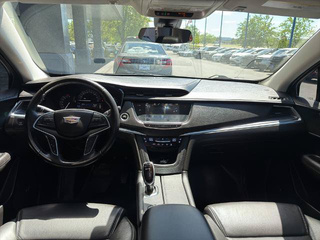 Used 2019 Cadillac XT5 Premium Luxury w/ Driver Assist Package AWD/4WD image 32