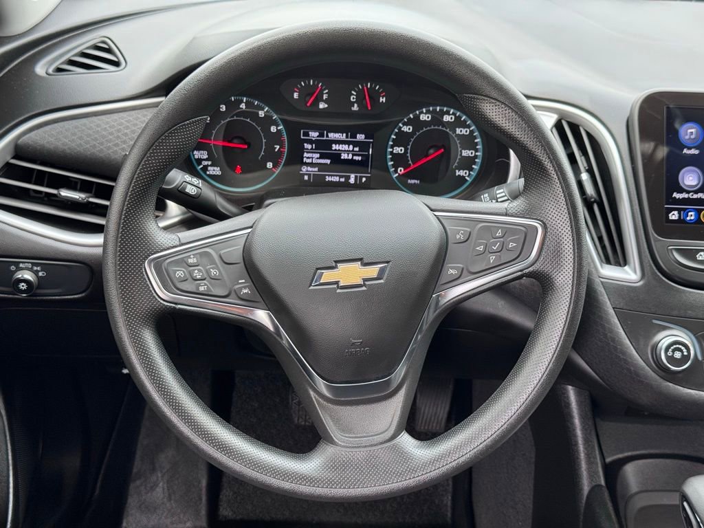 Used 2025 Chevrolet Malibu LS FWD image 14