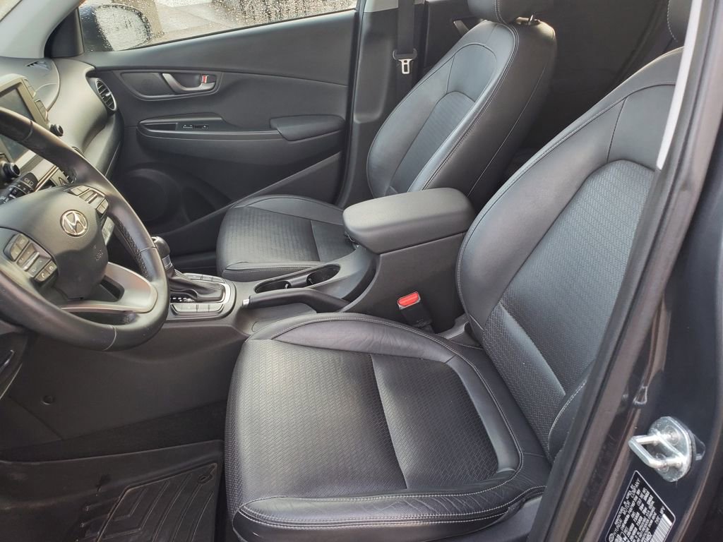 Used 2020 Hyundai Kona Limited image 14