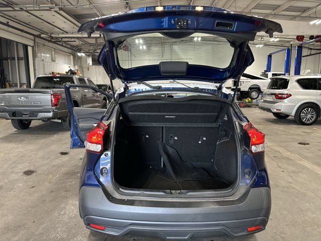 Used 2019 Nissan Kicks SV FWD image 26