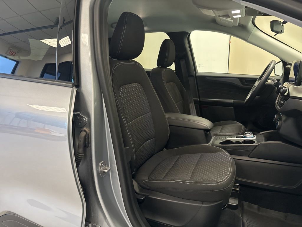 Certified 2023 Ford Escape Active image 44