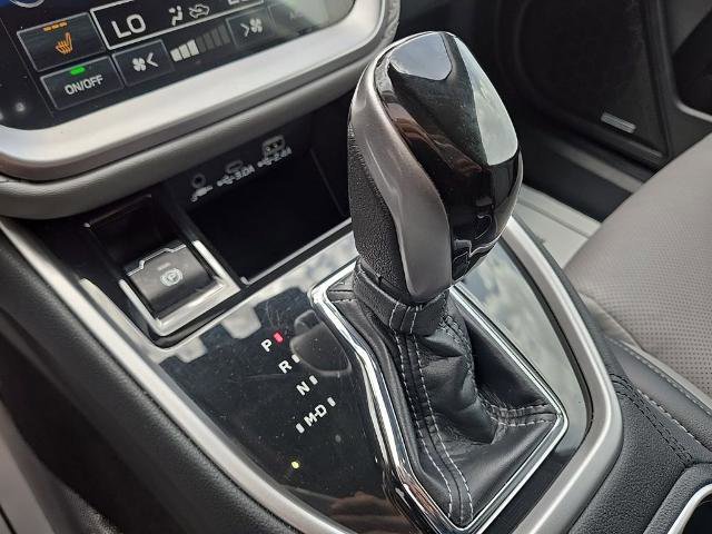 Used 2024 Subaru Outback Limited AWD/4WD image 40