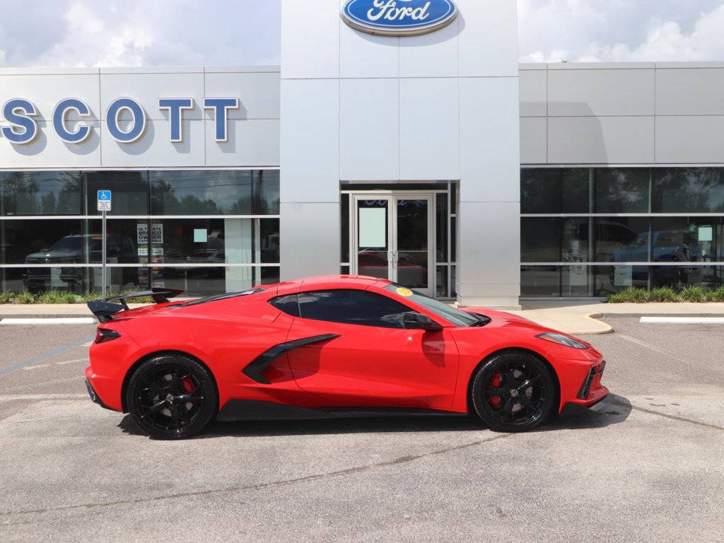 Used 2021 Chevrolet Corvette Stingray Premium Cpe w/ Z51 Performance Package RWD image 14