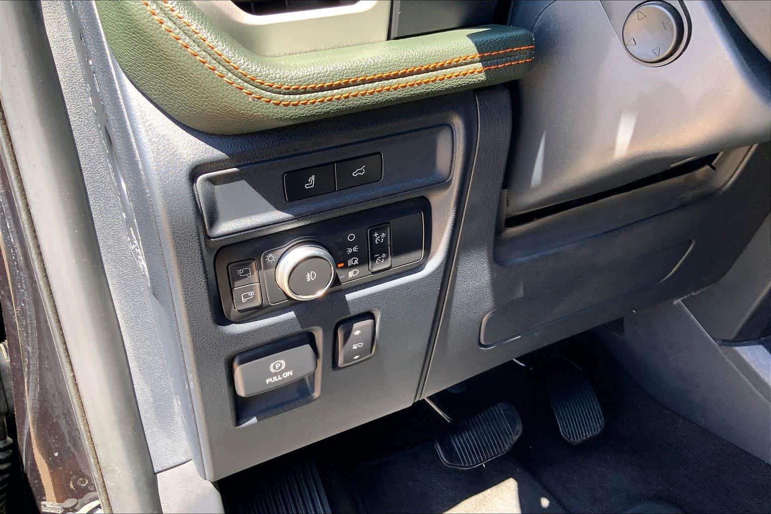 Certified 2022 Ford Expedition Timberline AWD/4WD image 36