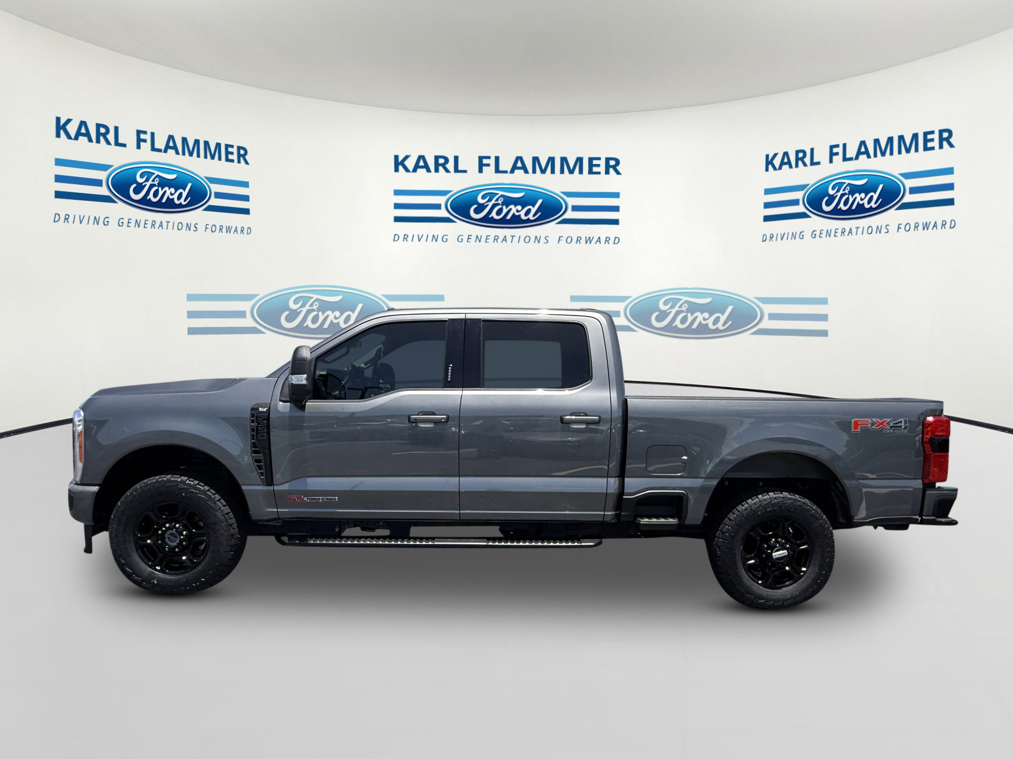 Certified 2023 Ford F350 XLT w/ XLT Premium Package AWD/4WD image 5