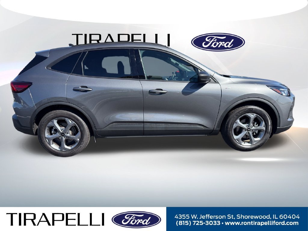 Certified 2025 Ford Escape ST-Line w/ Cold Weather Package FWD image 4
