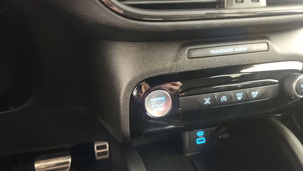 Certified 2023 Ford Escape ST-Line w/ Tech Pack #1 image 21