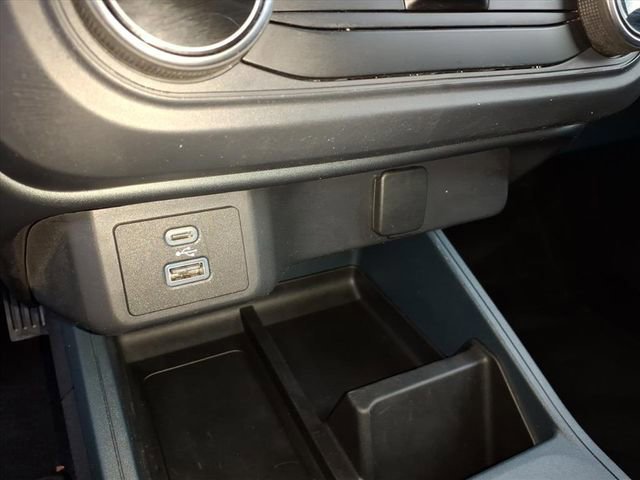 Certified 2024 Ford Maverick XL image 27