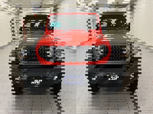 Used 2024 Jeep Wrangler Sport image 3
