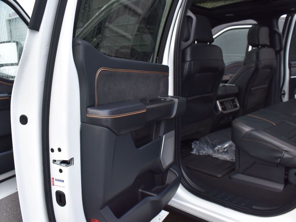 Certified 2024 Ford F350 Platinum image 24
