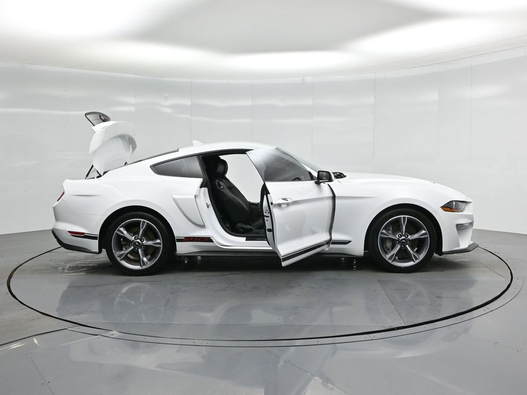 Certified 2023 Ford Mustang GT Premium w/ Equipment Group 401A image 5