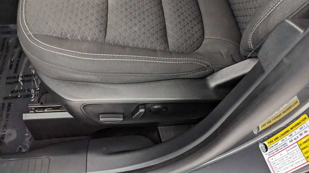 Certified 2023 Ford Escape Active w/ Cold Weather Package FWD image 27