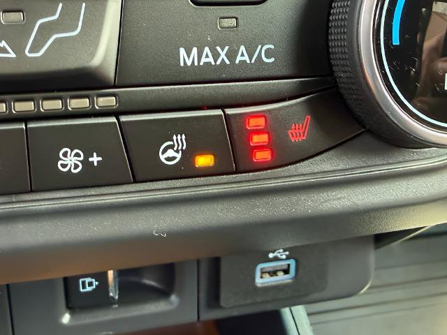 Certified 2024 Ford Maverick Lariat AWD/4WD image 12