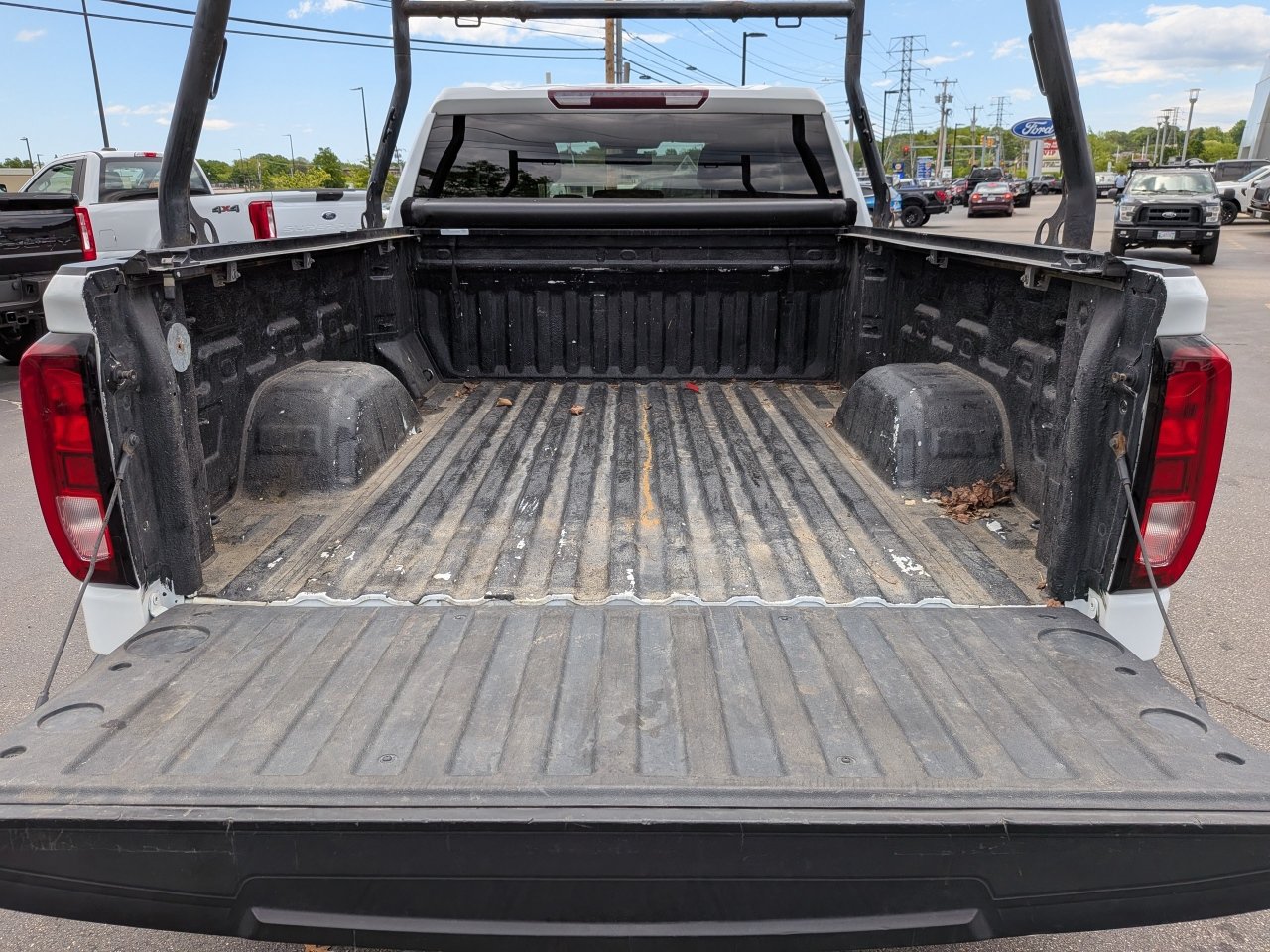 Used 2021 GMC Sierra 1500 Elevation w/ LPO, GMC Protection Package AWD/4WD image 13