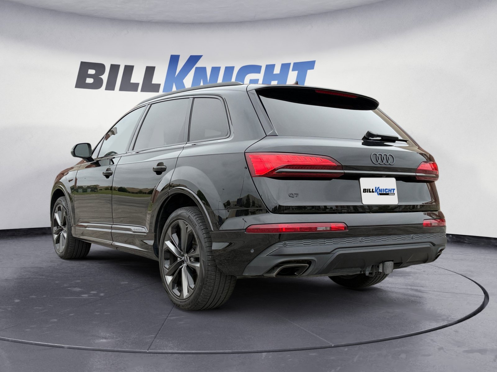 Used 2025 Audi Q7 3.0T Premium Plus AWD/4WD image 3