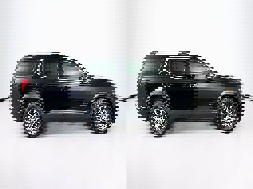 Used 2023 GMC Acadia SLT w/ Preferred Package image 6