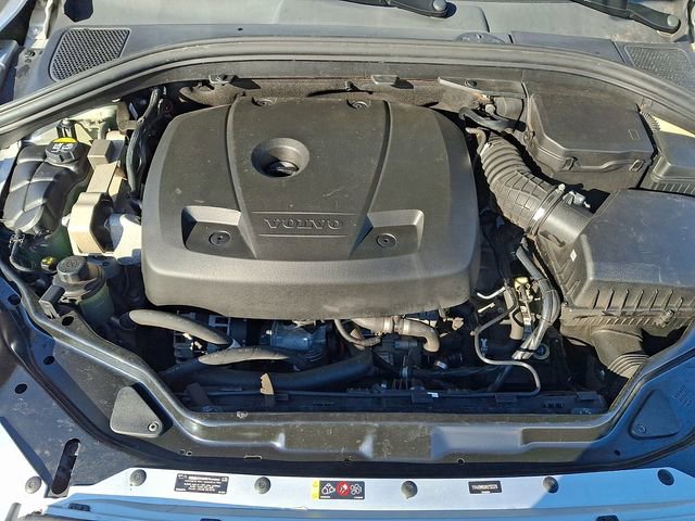 Used 2017 Volvo XC60 T6 Inscription w/ Climate Package image 28