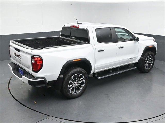 Used 2023 GMC Canyon Denali image 15