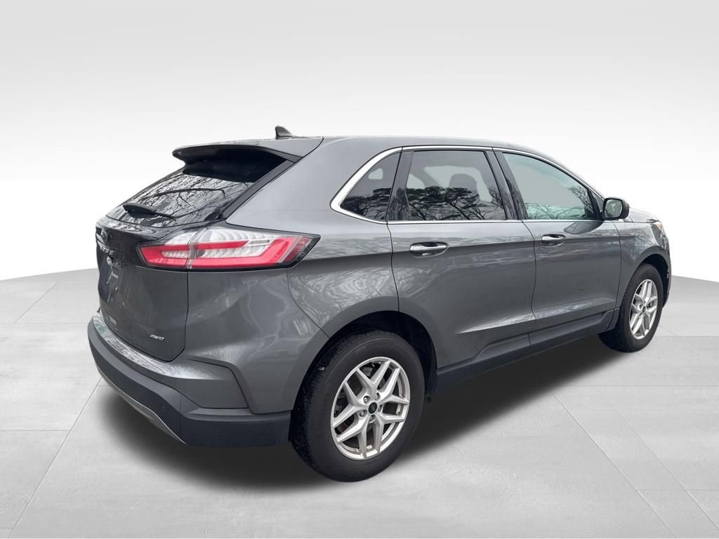 Certified 2024 Ford Edge SEL image 6