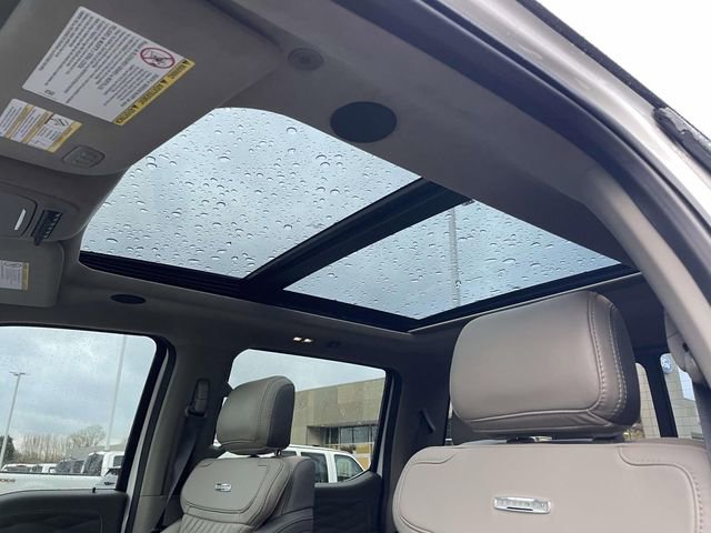 Certified 2025 Ford F350 Platinum w/ Platinum Plus Package image 18