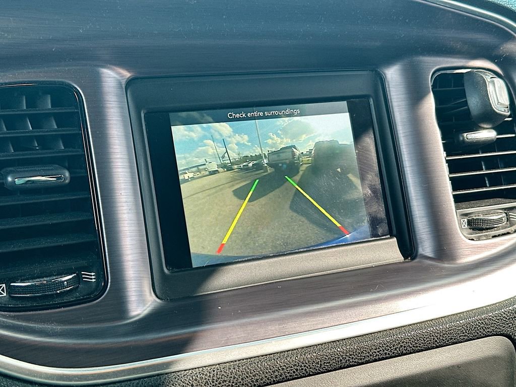 Used 2018 Dodge Charger SXT w/ Blacktop Package image 23