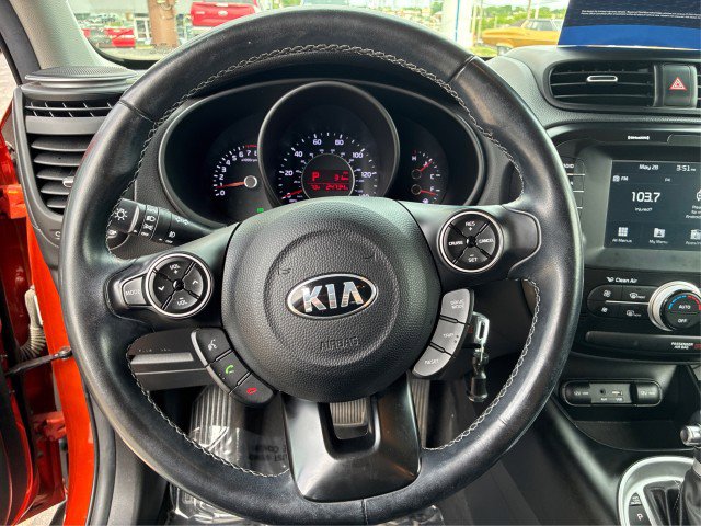 Used 2018 Kia Soul + FWD image 15