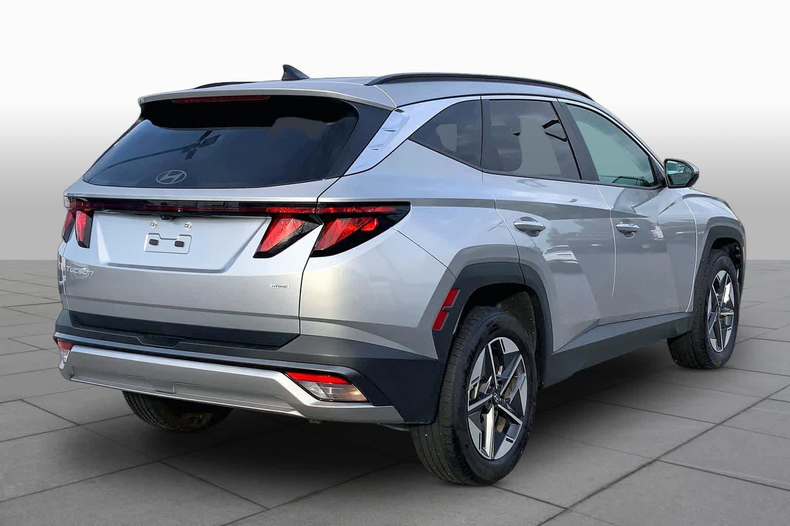 Used 2025 Hyundai Tucson SEL AWD/4WD image 12