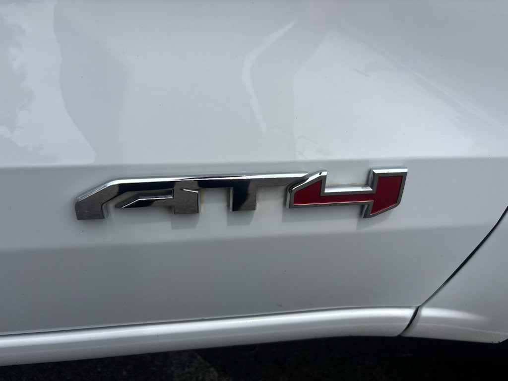 Used 2026 GMC Canyon AT4 AWD/4WD image 18